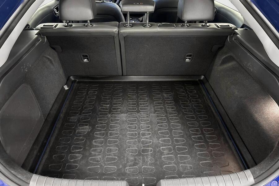 Hyundai IONIQ electric vaihtoauto