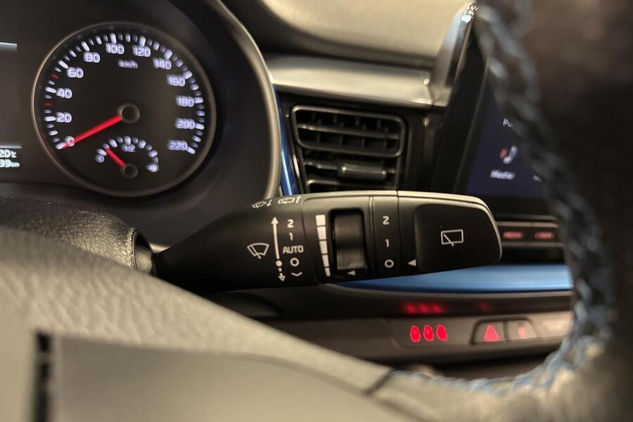 Kia Stonic vaihtoauto