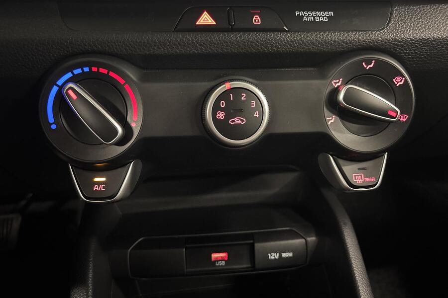 Kia Stonic vaihtoauto