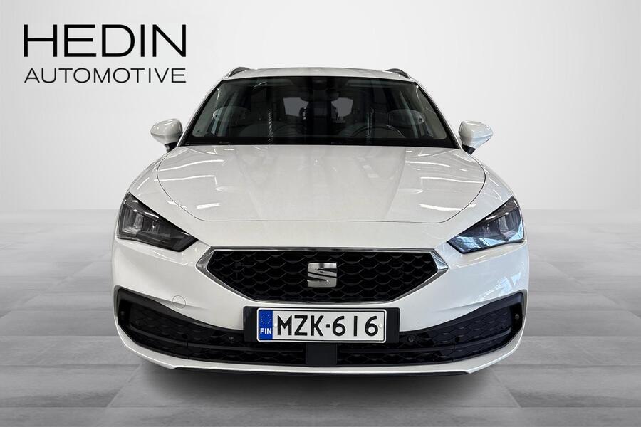 SEAT Leon Sportstourer vaihtoauto