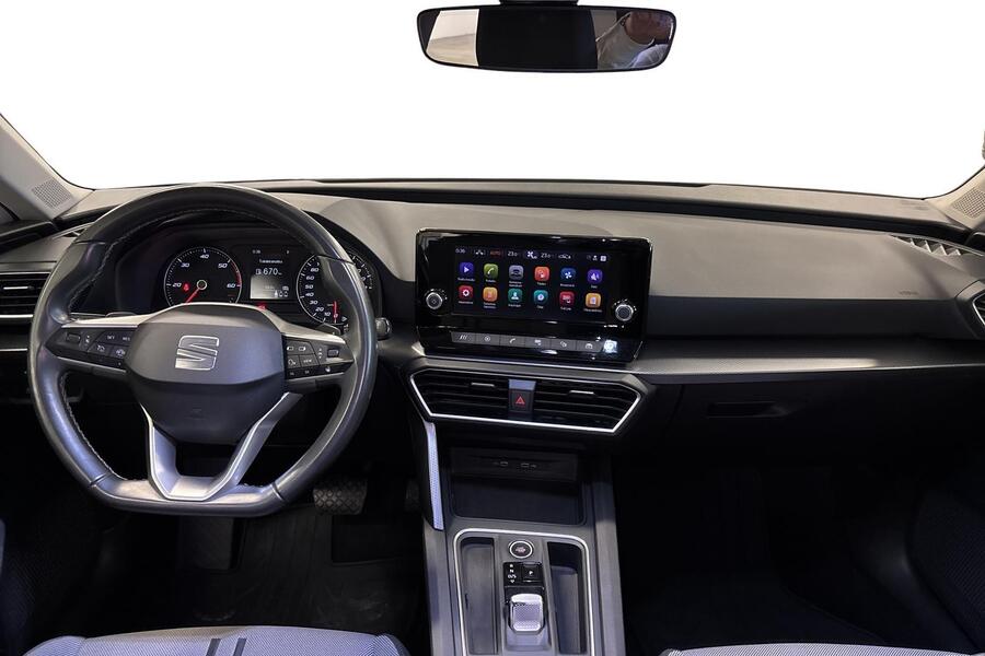 SEAT Leon Sportstourer vaihtoauto