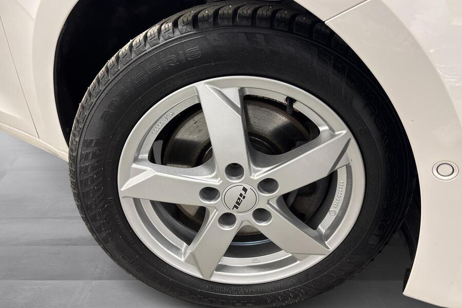 SEAT Leon Sportstourer vaihtoauto