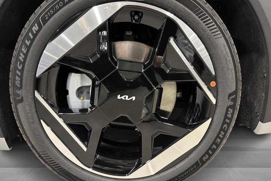 Kia EV4 vaihtoauto