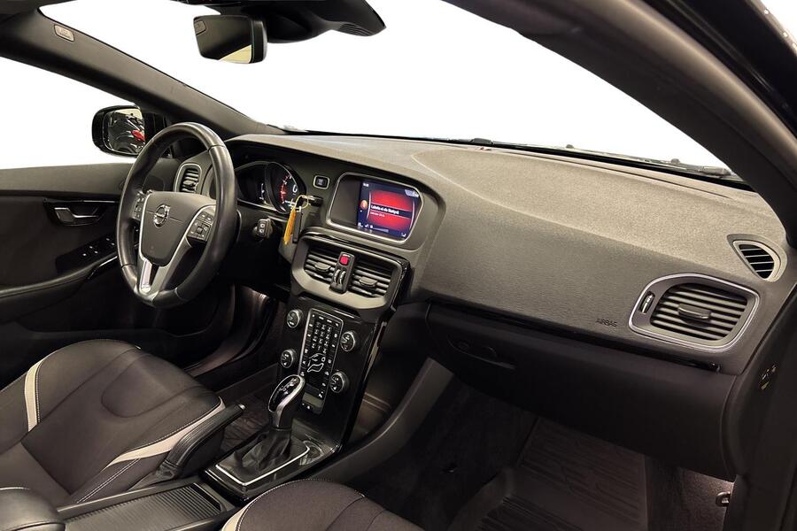 Volvo V40 vaihtoauto