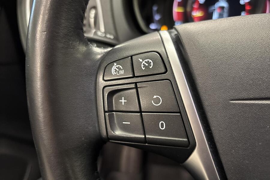 Volvo V40 vaihtoauto