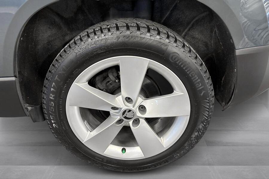 Skoda Karoq vaihtoauto