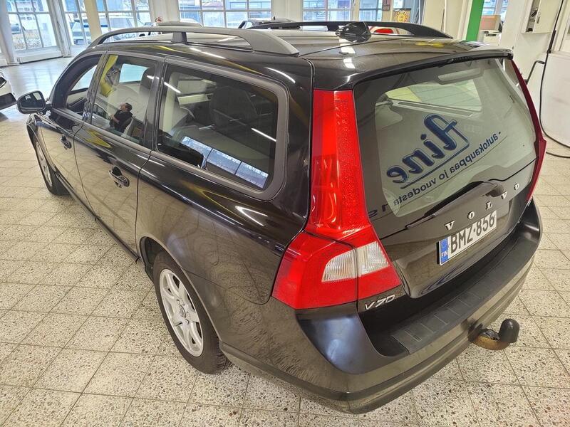 Volvo V70 vaihtoauto