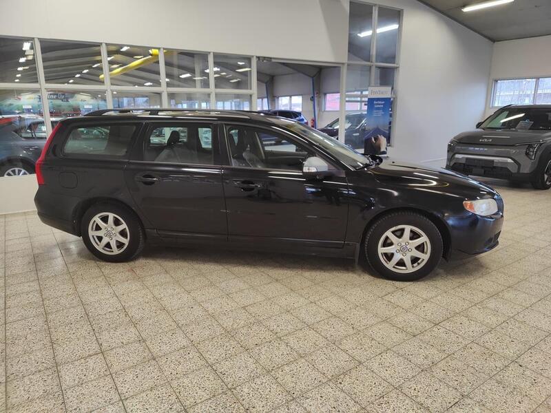 Volvo V70 vaihtoauto