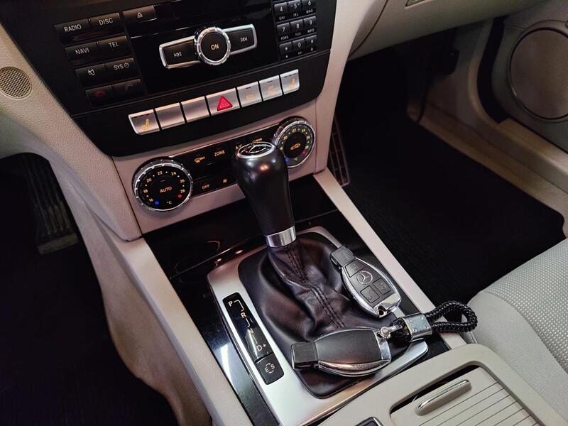 Mercedes-Benz C vaihtoauto