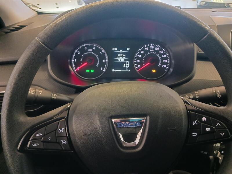 Dacia Sandero vaihtoauto