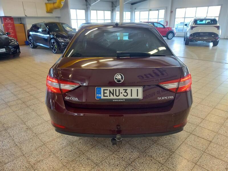 Skoda Superb vaihtoauto