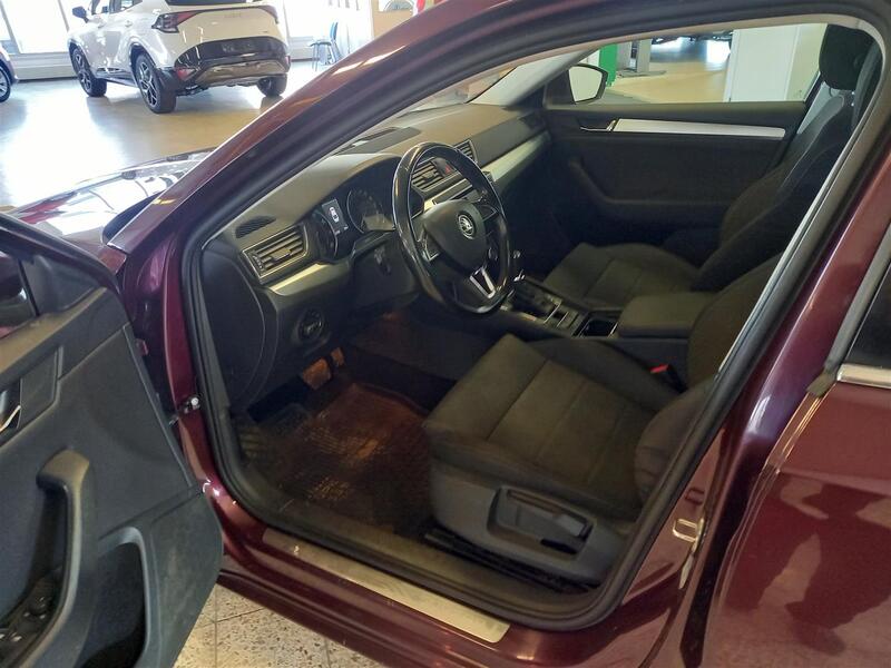 Skoda Superb vaihtoauto