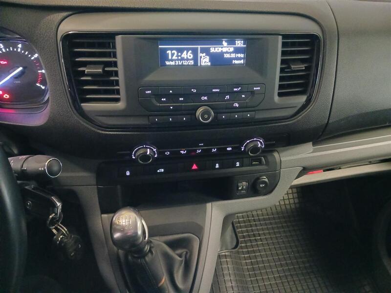 Opel Vivaro vaihtoauto