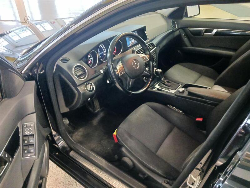 Mercedes-Benz C vaihtoauto