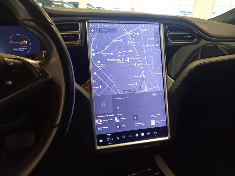 Tesla Model S vaihtoauto