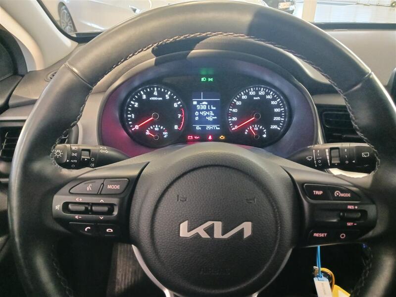 Kia Stonic vaihtoauto
