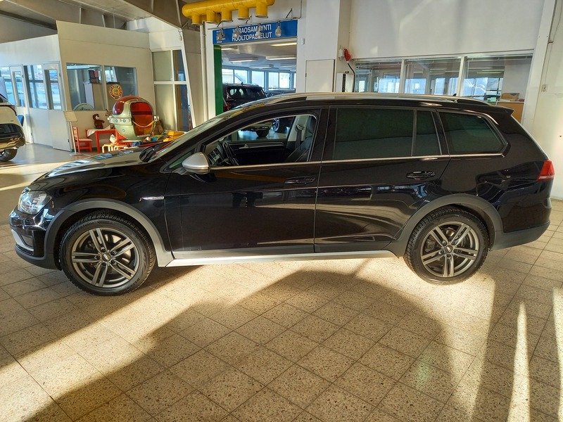 Volkswagen Golf vaihtoauto