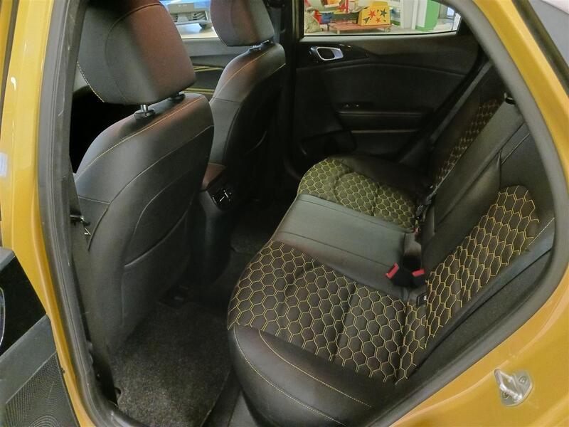 Kia XCeed vaihtoauto