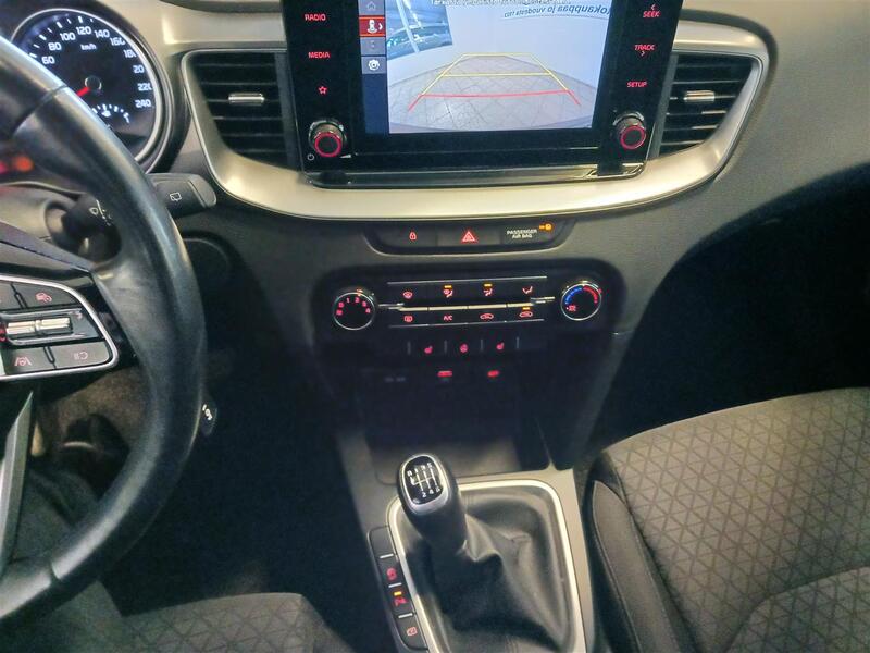 Kia Ceed vaihtoauto