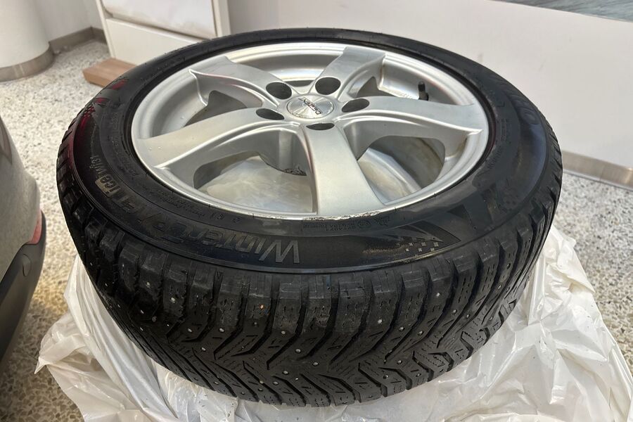 Kia Carens vaihtoauto