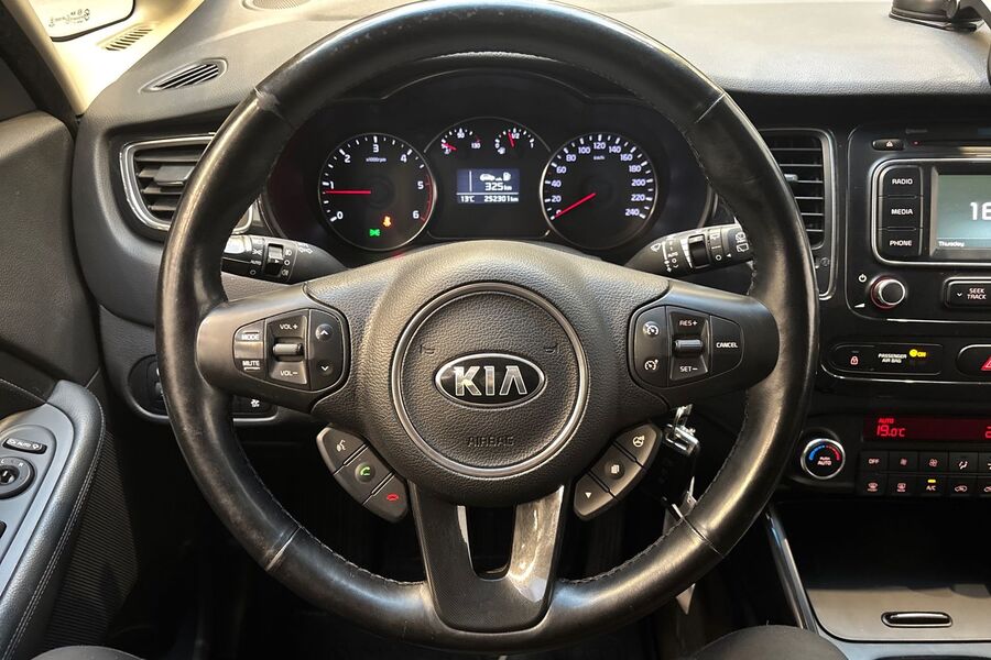 Kia Carens vaihtoauto