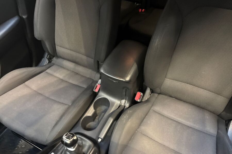 Kia Carens vaihtoauto