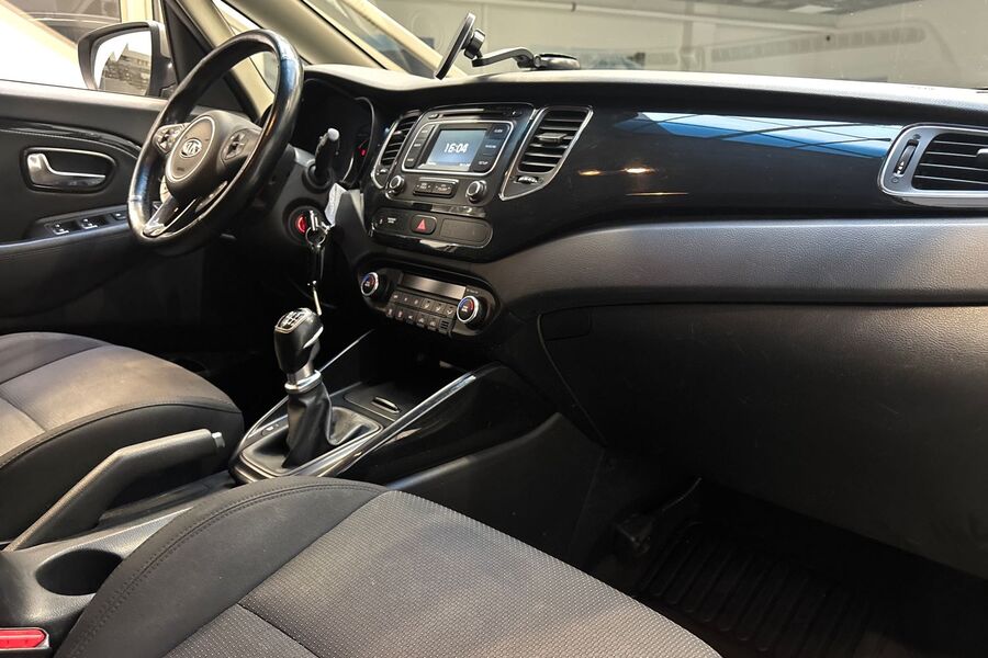 Kia Carens vaihtoauto