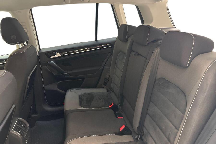 Volkswagen Golf Sportsvan vaihtoauto