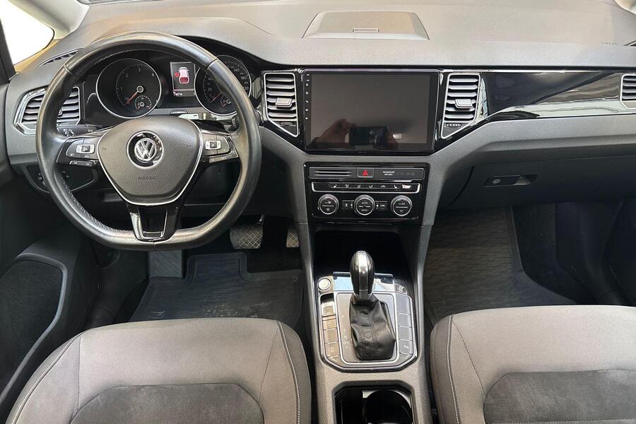 Volkswagen Golf Sportsvan vaihtoauto