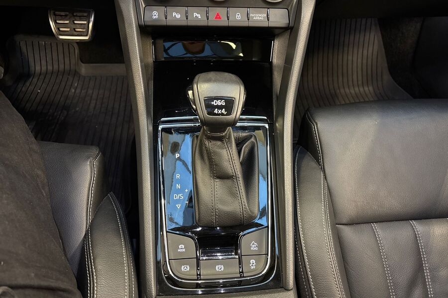 Skoda Karoq vaihtoauto