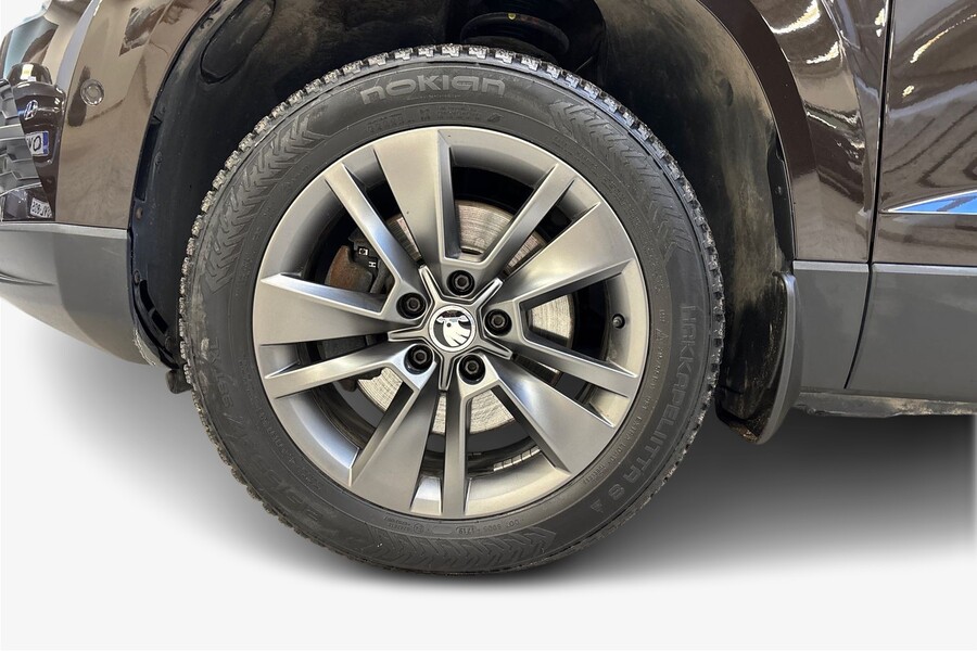 Skoda Karoq vaihtoauto