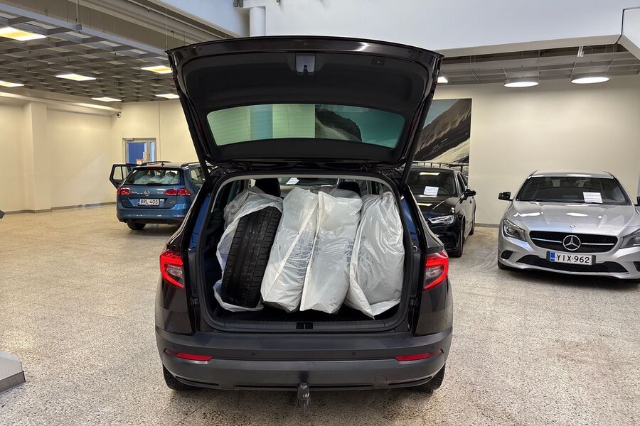 Skoda Karoq vaihtoauto