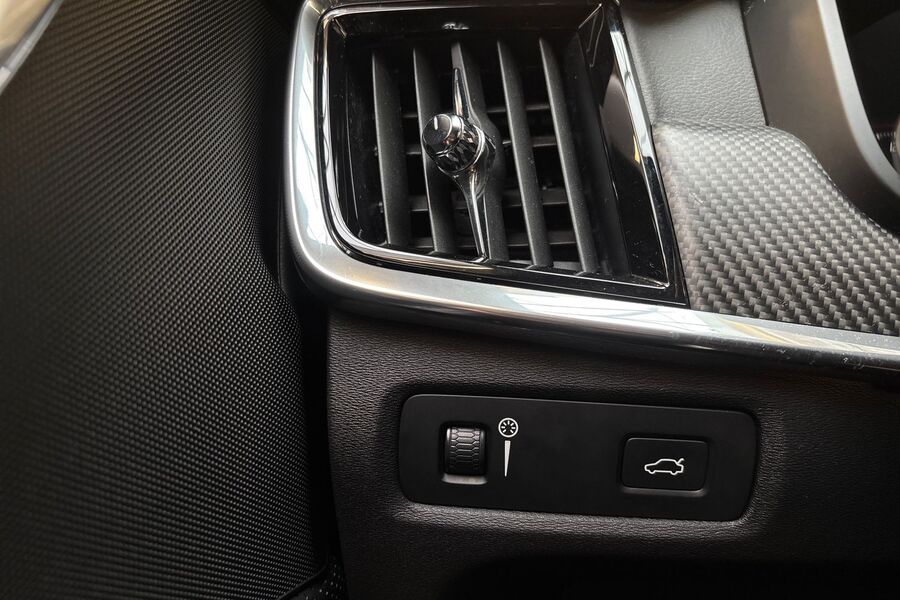 Volvo S90 vaihtoauto