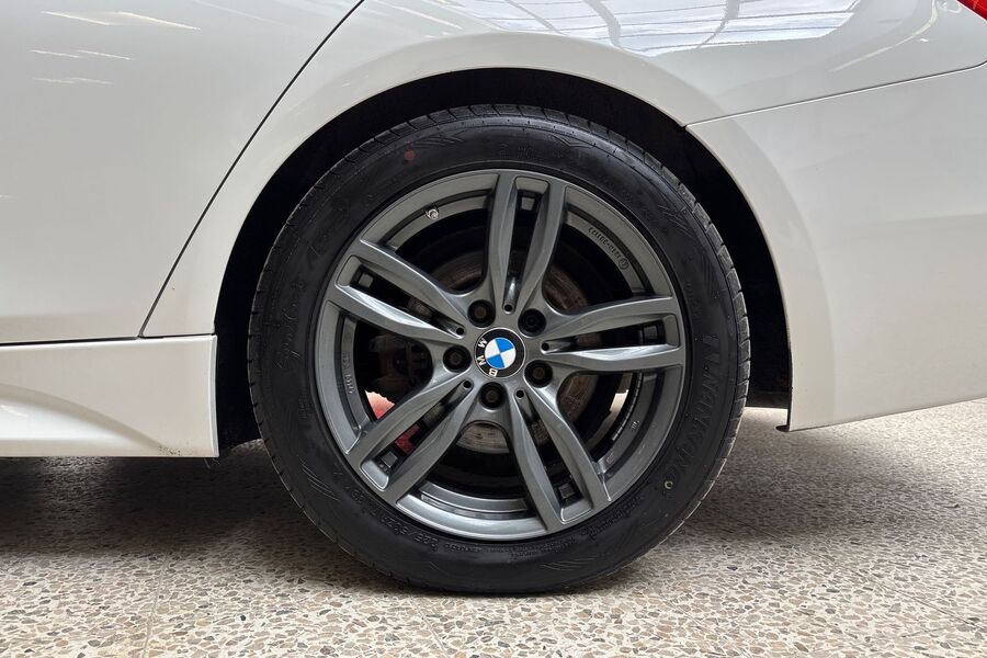 BMW 320 vaihtoauto
