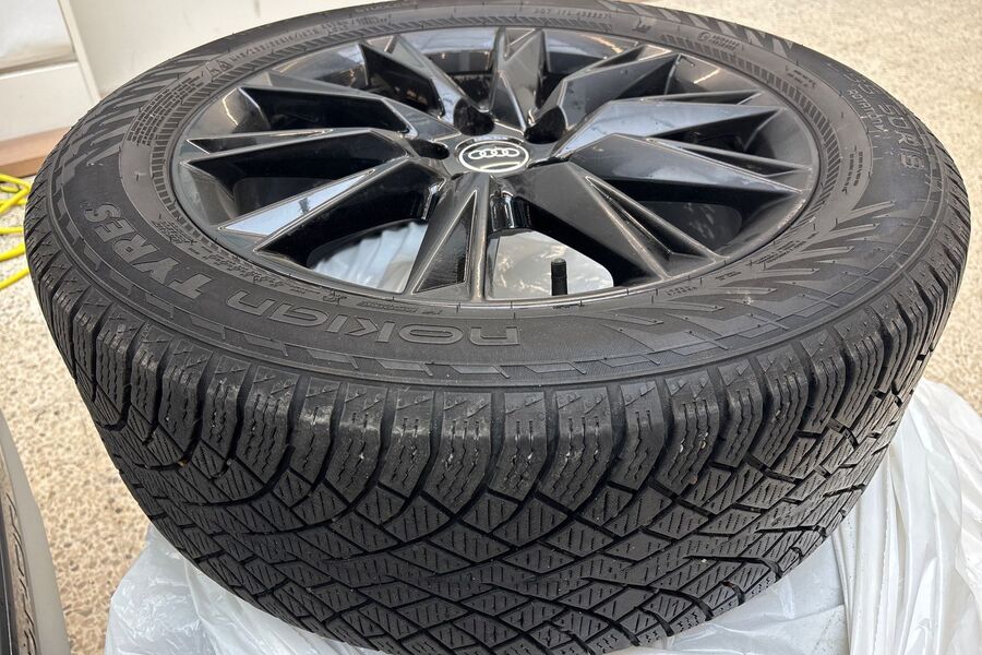 Audi Q4 e-tron vaihtoauto