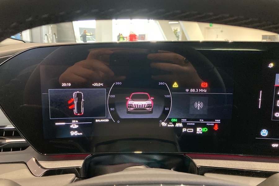 Audi Q6 e-tron vaihtoauto