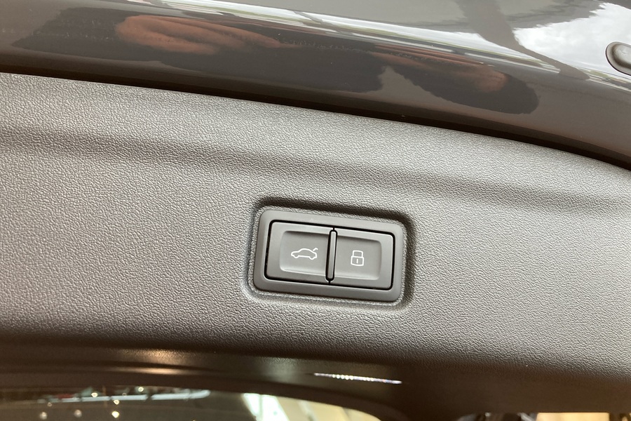 Audi Q6 e-tron vaihtoauto