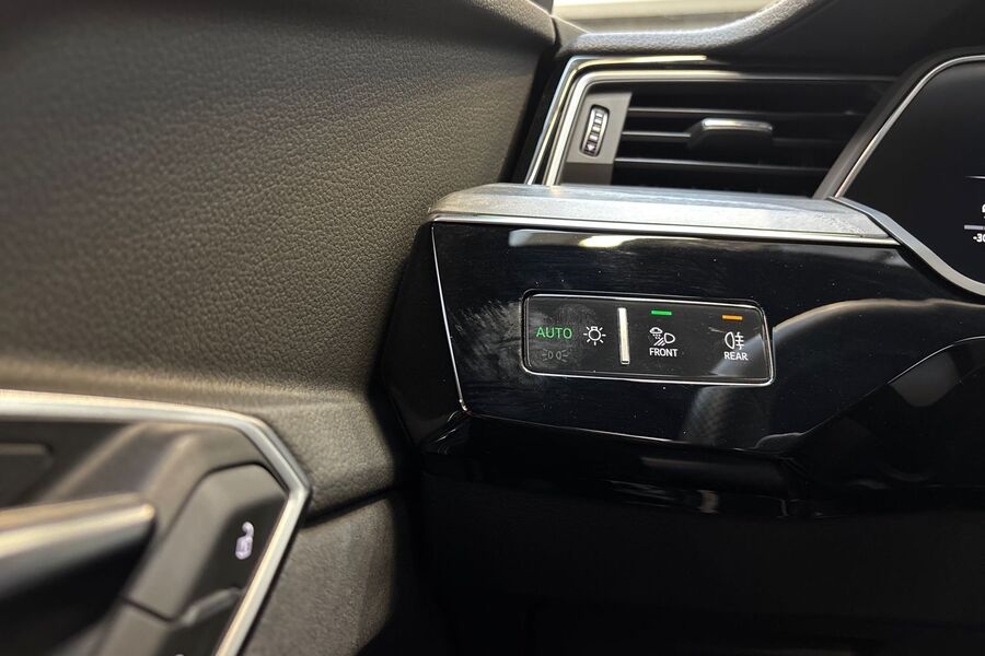 Audi Q8 e-tron vaihtoauto