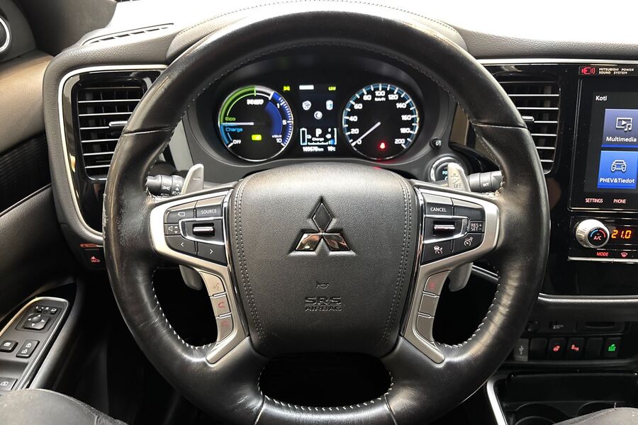 Mitsubishi Outlander PHEV vaihtoauto