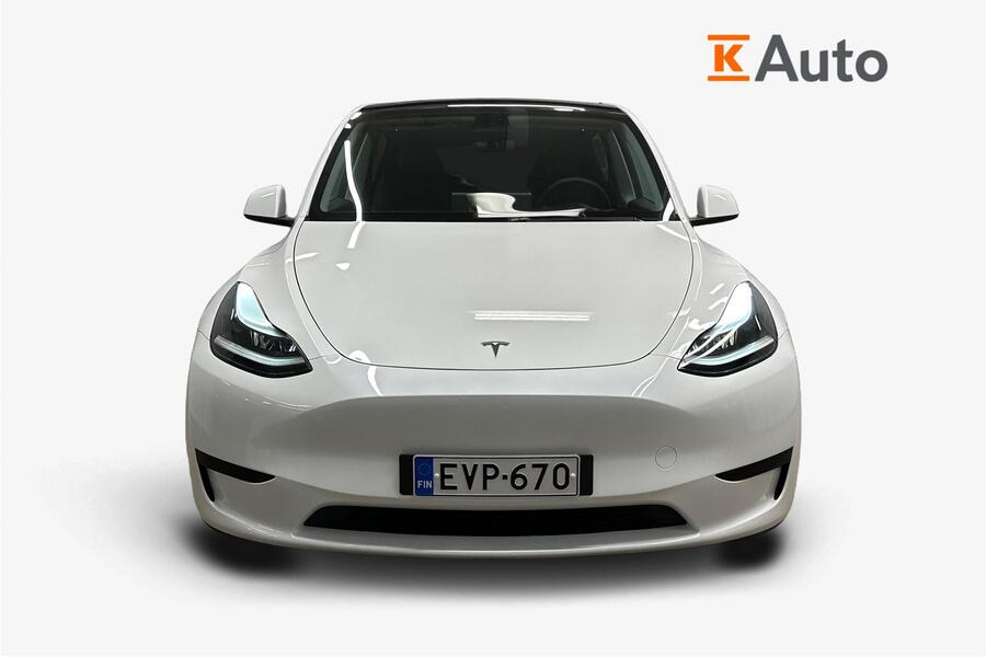 Tesla Model Y vaihtoauto