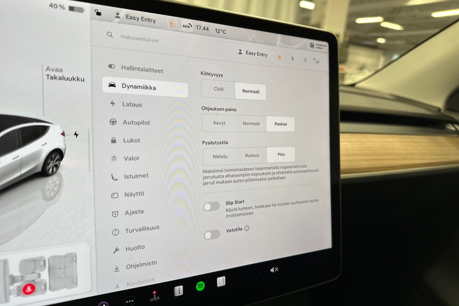 Tesla Model Y vaihtoauto