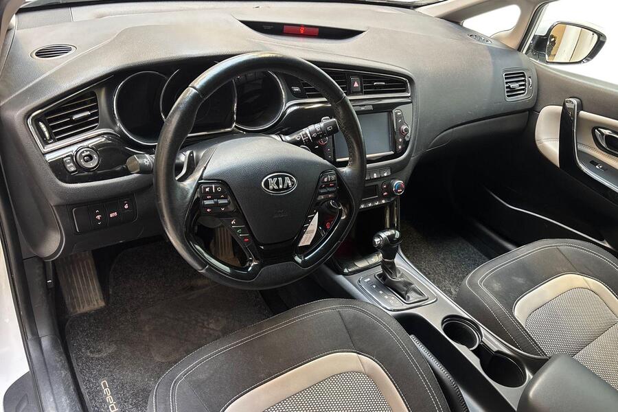 Kia Ceed vaihtoauto