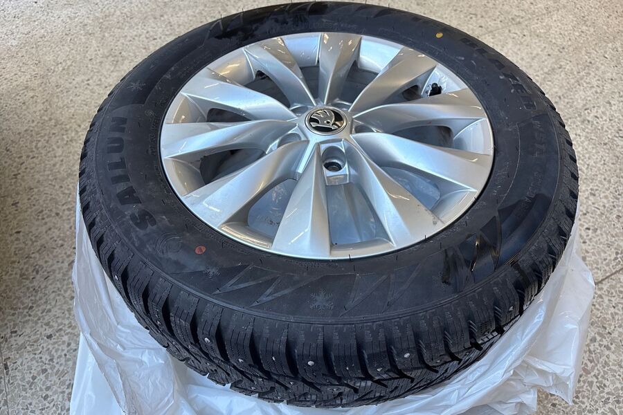 Skoda Karoq vaihtoauto