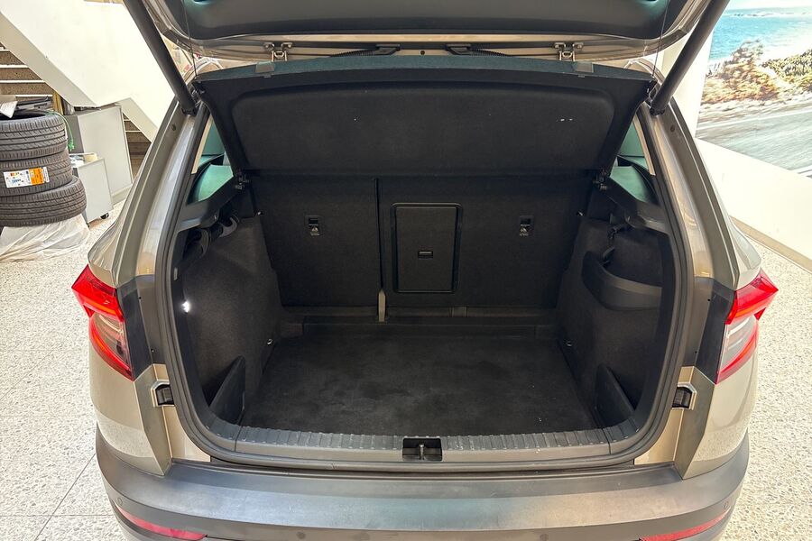 Skoda Karoq vaihtoauto