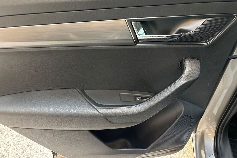 Skoda Karoq vaihtoauto