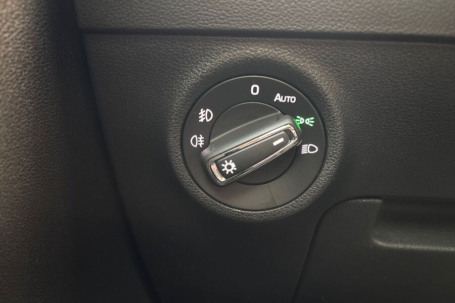 Skoda Karoq vaihtoauto