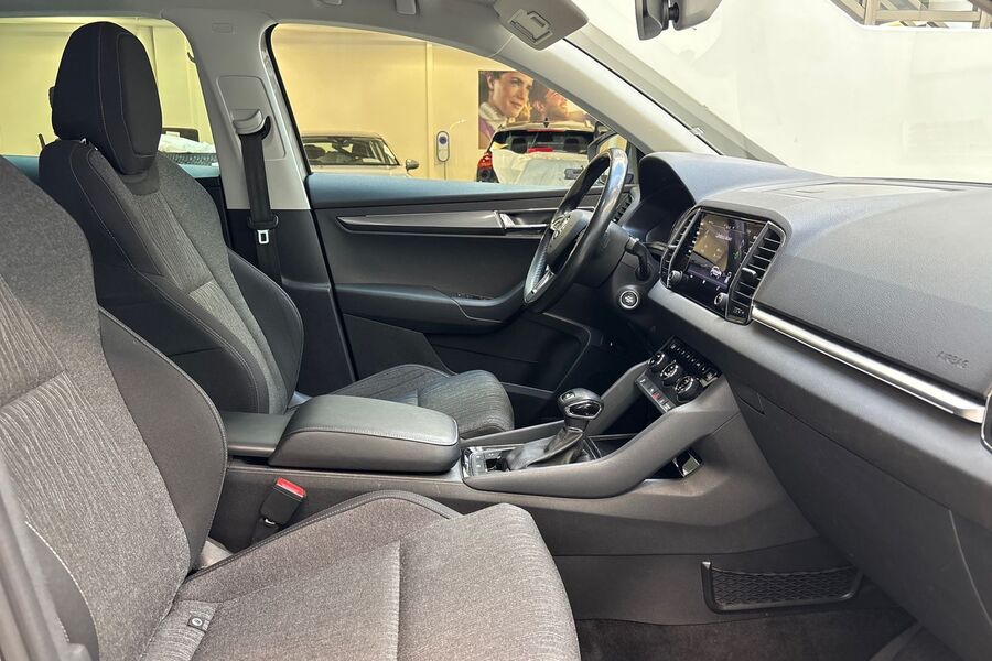 Skoda Karoq vaihtoauto