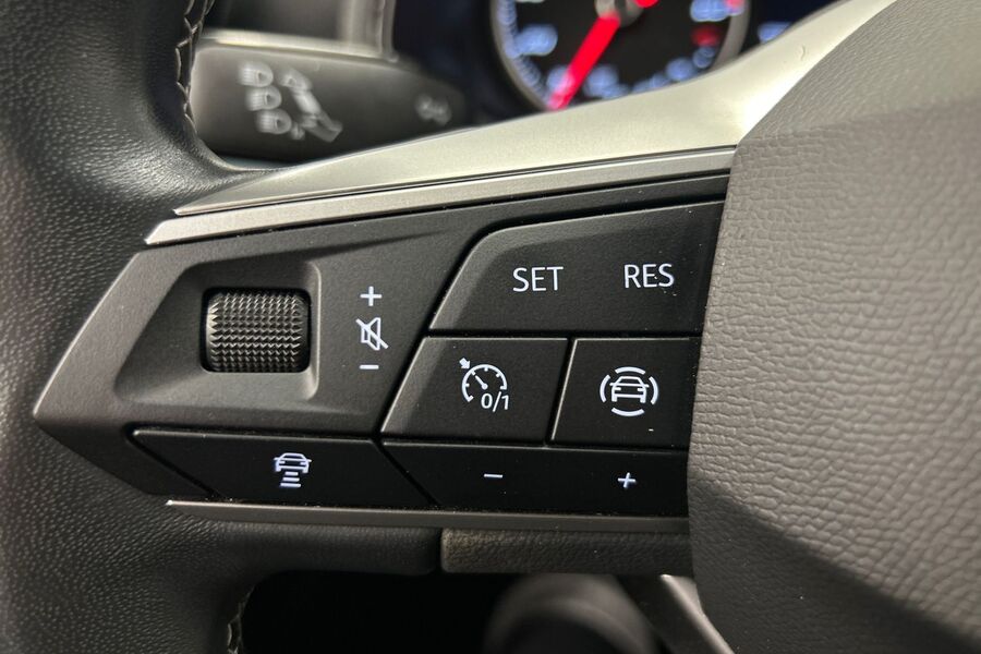 SEAT Arona vaihtoauto