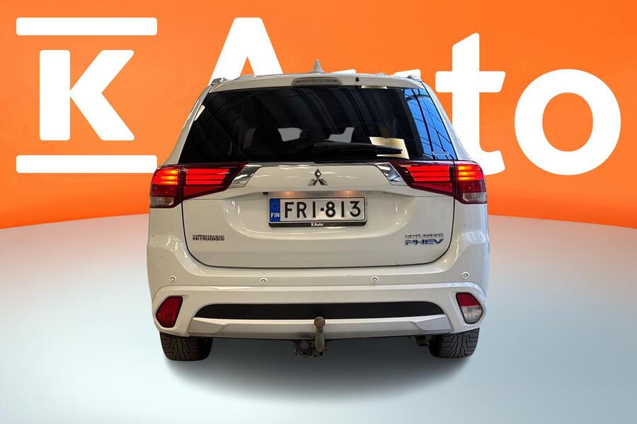Mitsubishi Outlander PHEV vaihtoauto