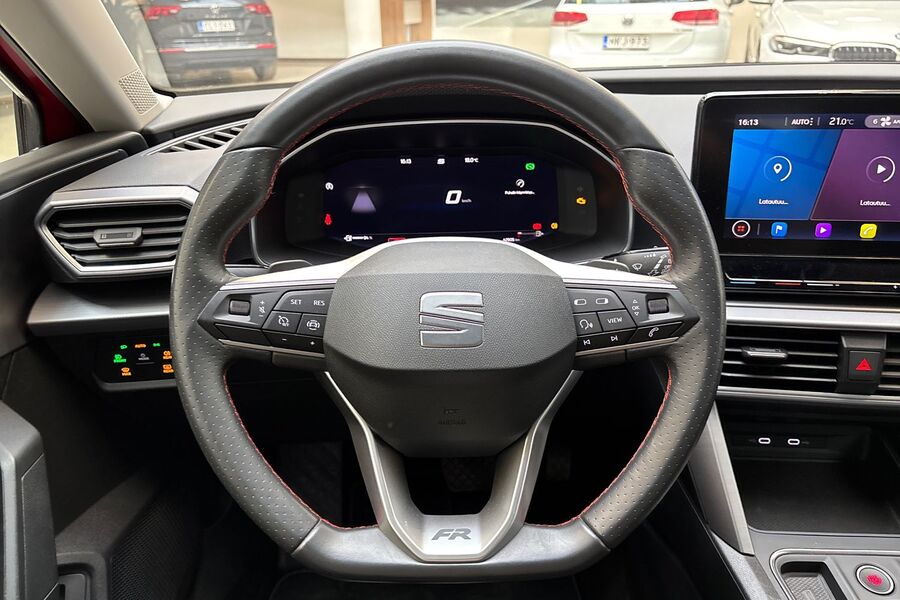 SEAT Leon Sportstourer vaihtoauto